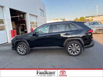 2022 Toyota RAV4 XLE Premium AWD (Natl)