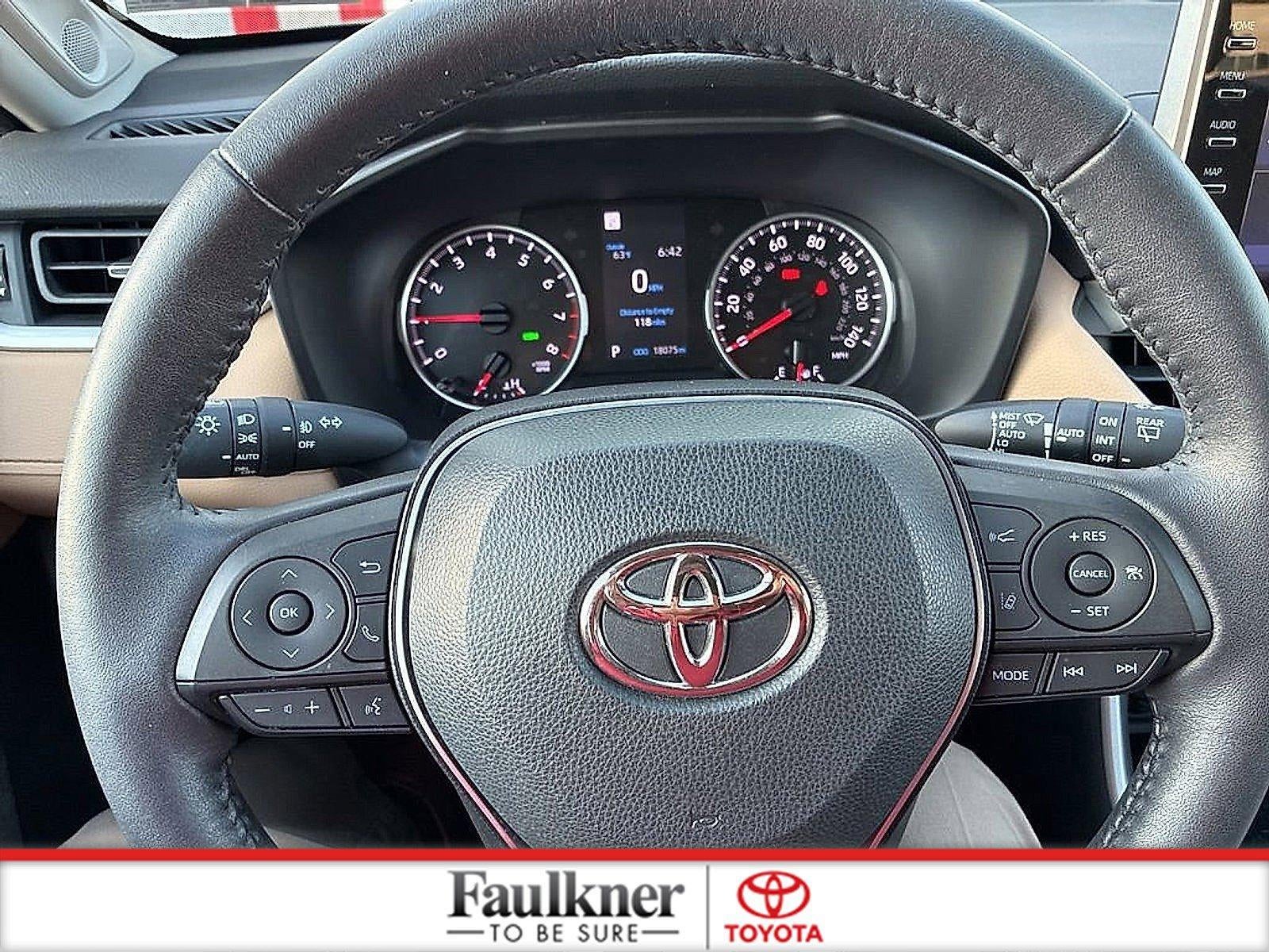 2022 Toyota RAV4 XLE Premium AWD (Natl)