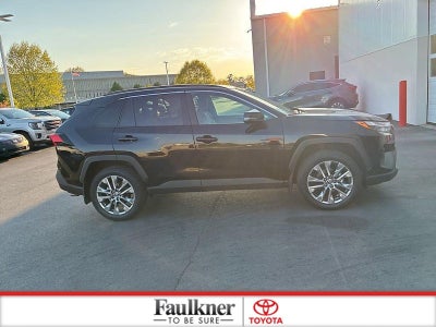 2022 Toyota RAV4 XLE Premium AWD (Natl)