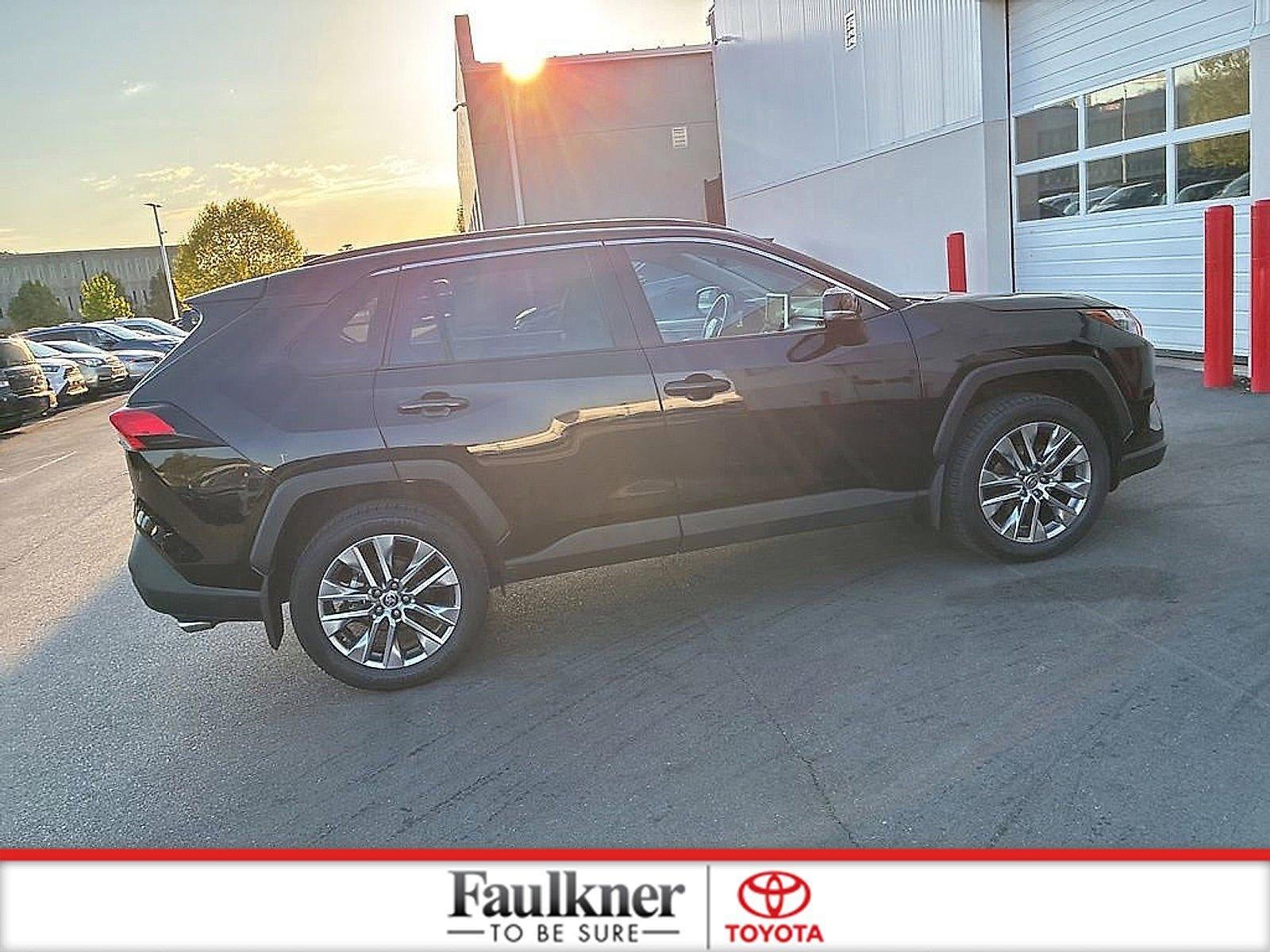 2022 Toyota RAV4 XLE Premium AWD (Natl)