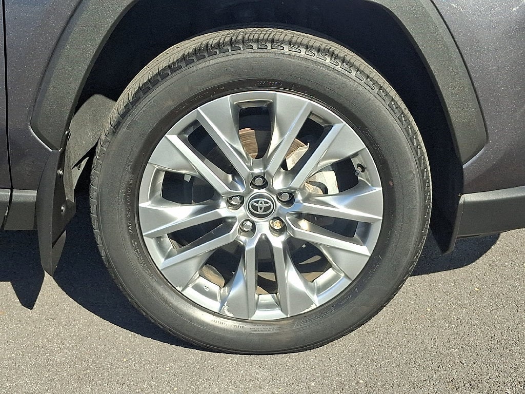 2023 Toyota RAV4 XLE Premium CERTIFIED