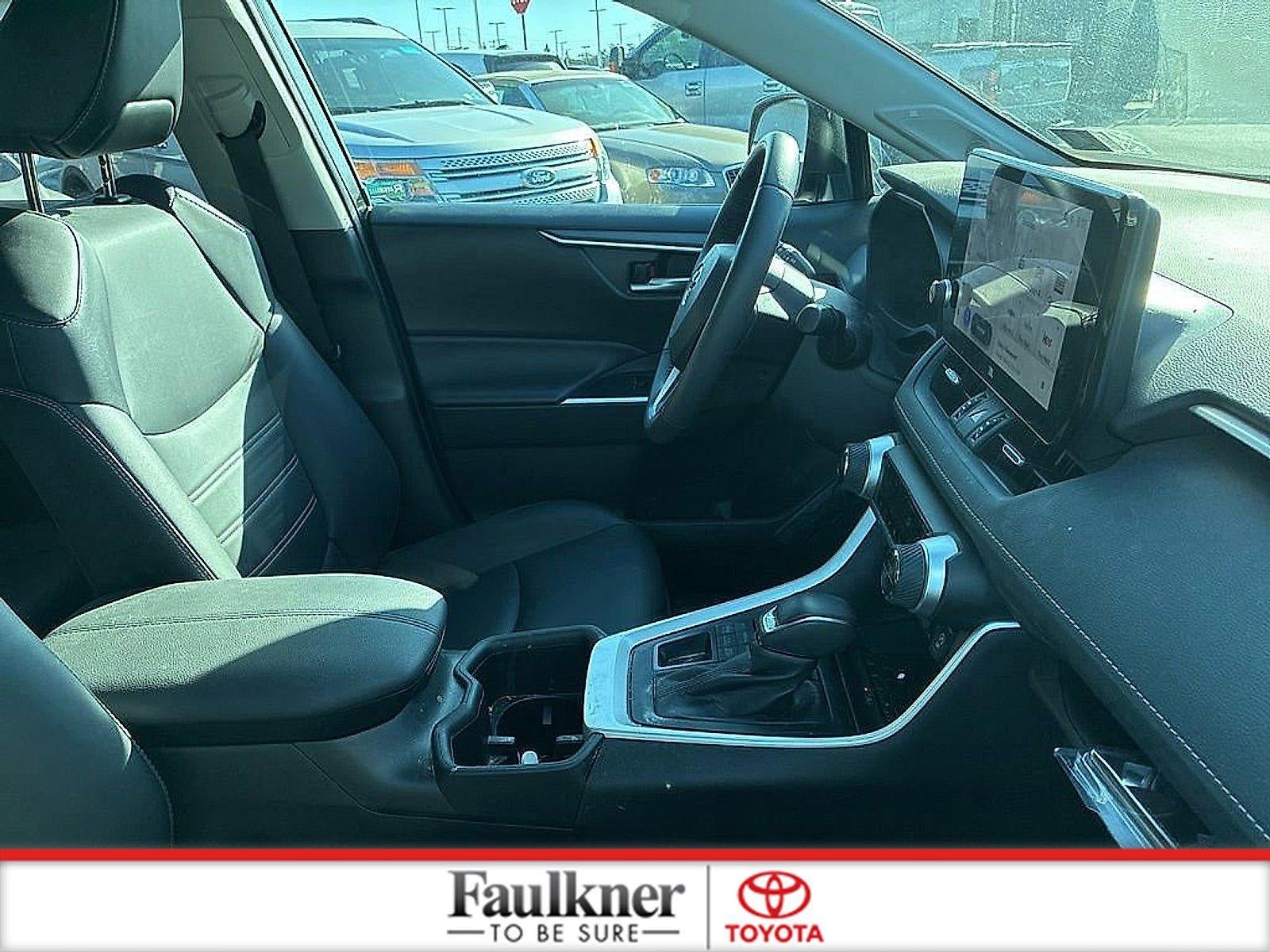 2024 Toyota RAV4 XLE Premium AWD (Natl)