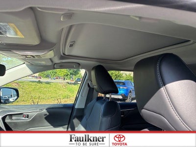 2024 Toyota RAV4 XLE Premium AWD (Natl)