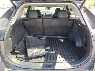 2024 Toyota RAV4 XLE Premium AWD (Natl)