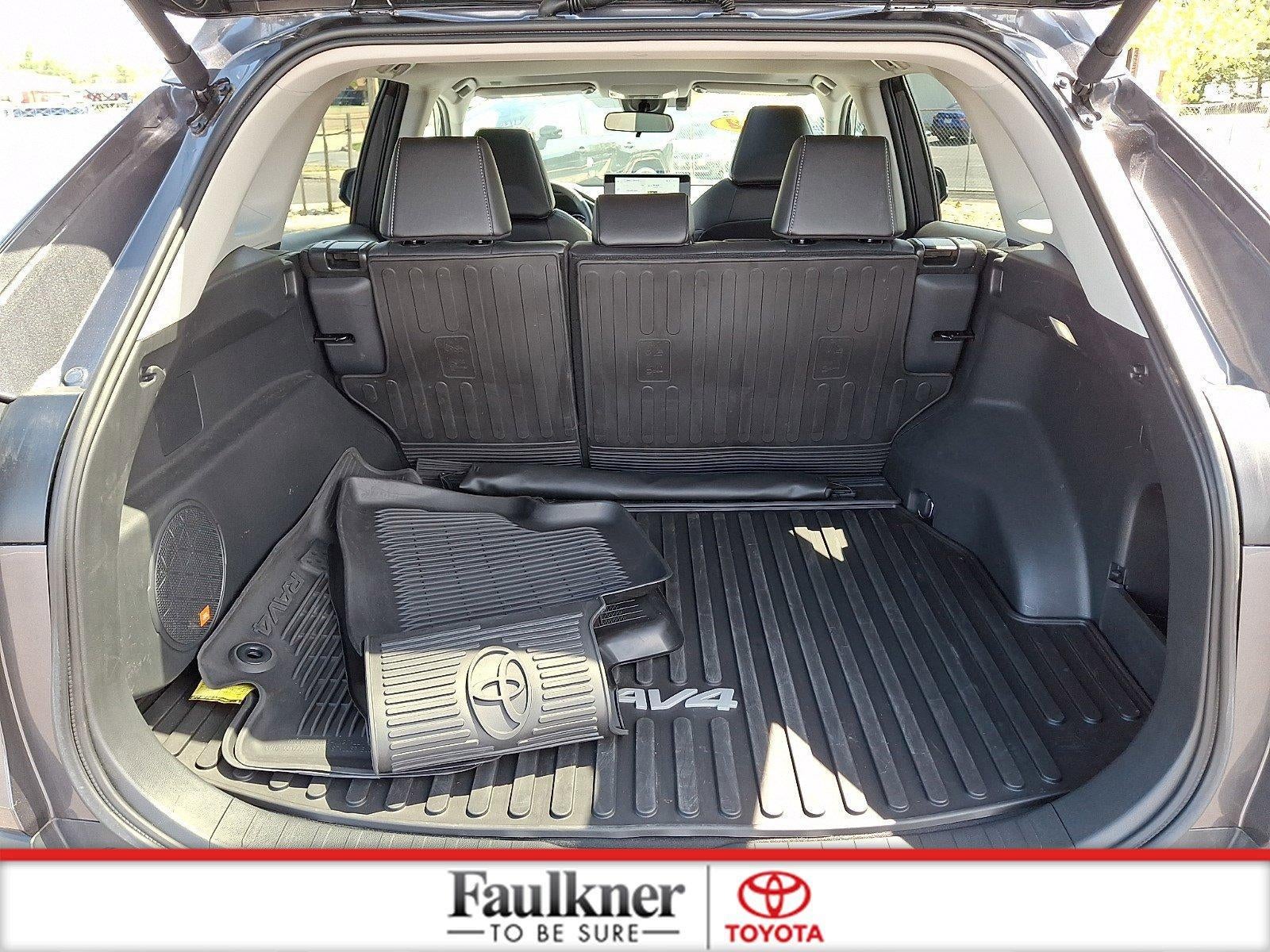 2024 Toyota RAV4 XLE Premium AWD (Natl)