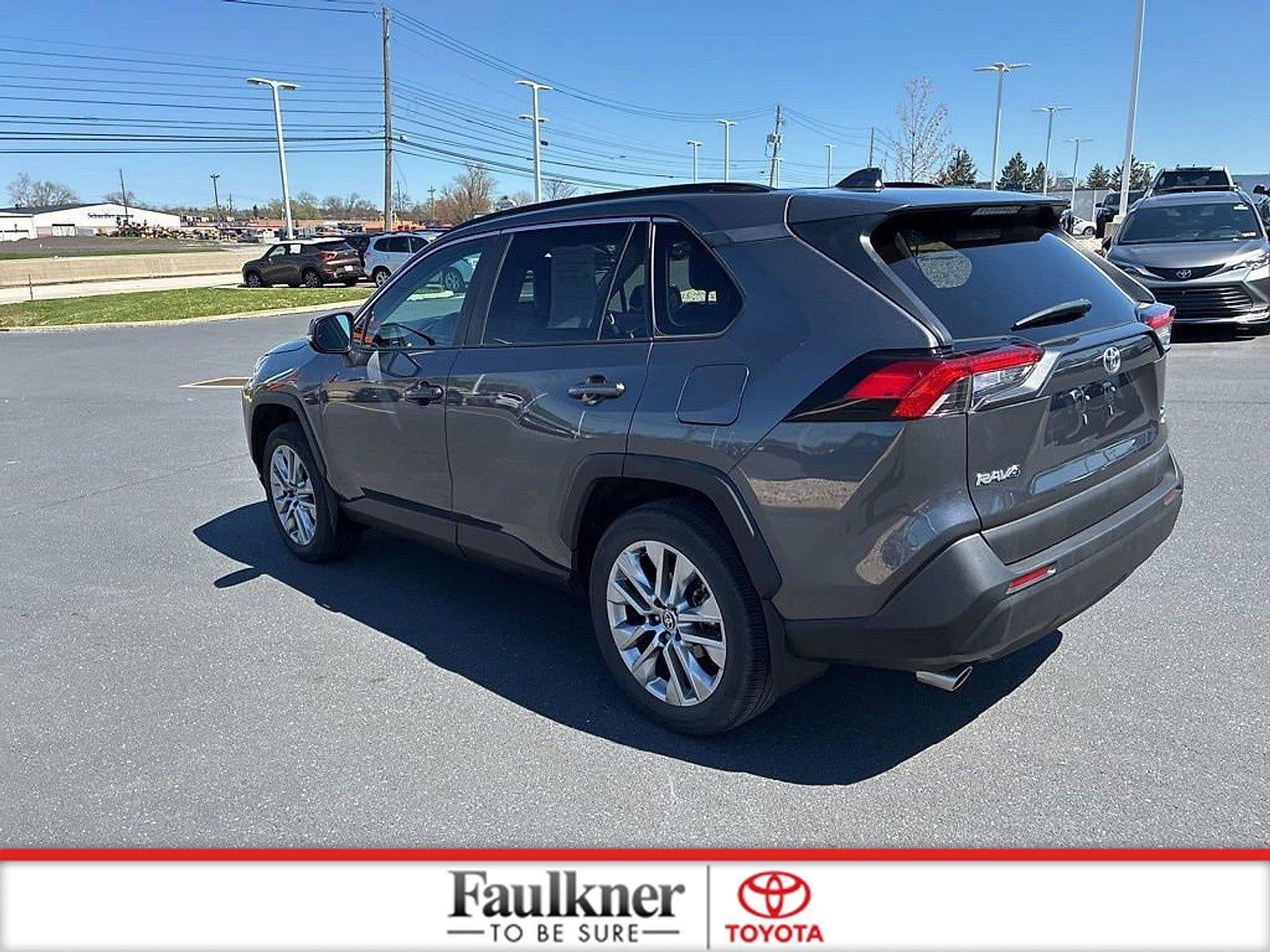 2023 Toyota RAV4 XLE Premium AWD (Natl)