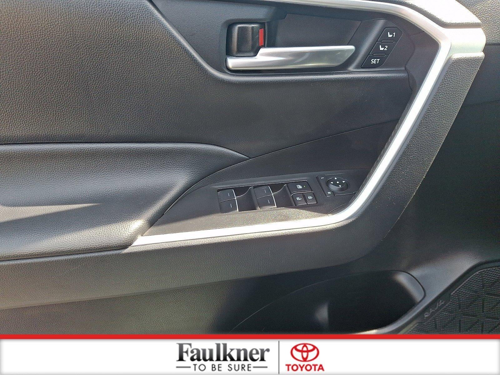 2023 Toyota RAV4 XLE Premium AWD (Natl)