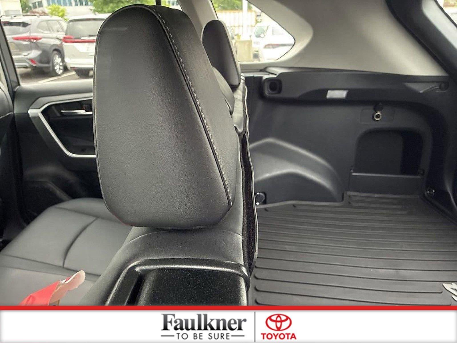2024 Toyota RAV4 XLE Premium AWD (Natl)