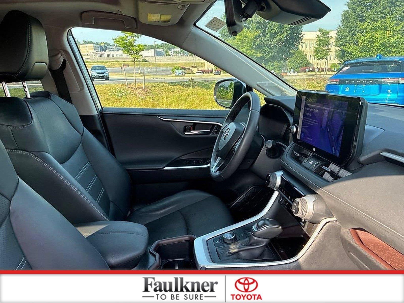 2024 Toyota RAV4 Hybrid Limited AWD (Natl)