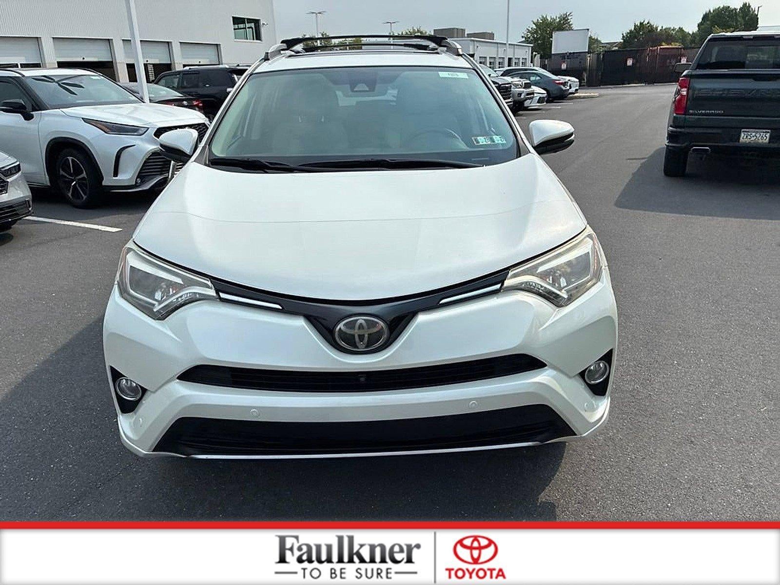 2017 Toyota RAV4 Platinum AWD (Natl)