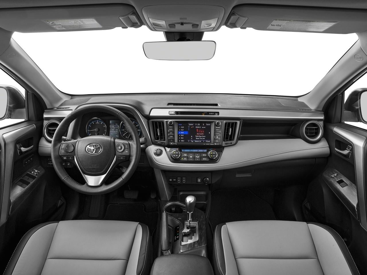 2017 Toyota RAV4 Platinum AWD (Natl)