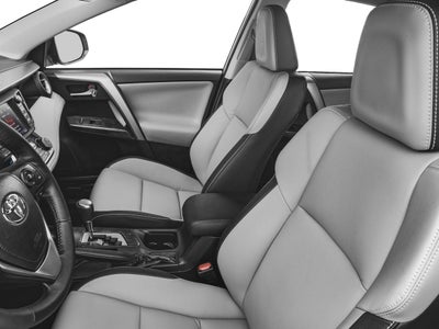 2017 Toyota RAV4 Platinum AWD (Natl)