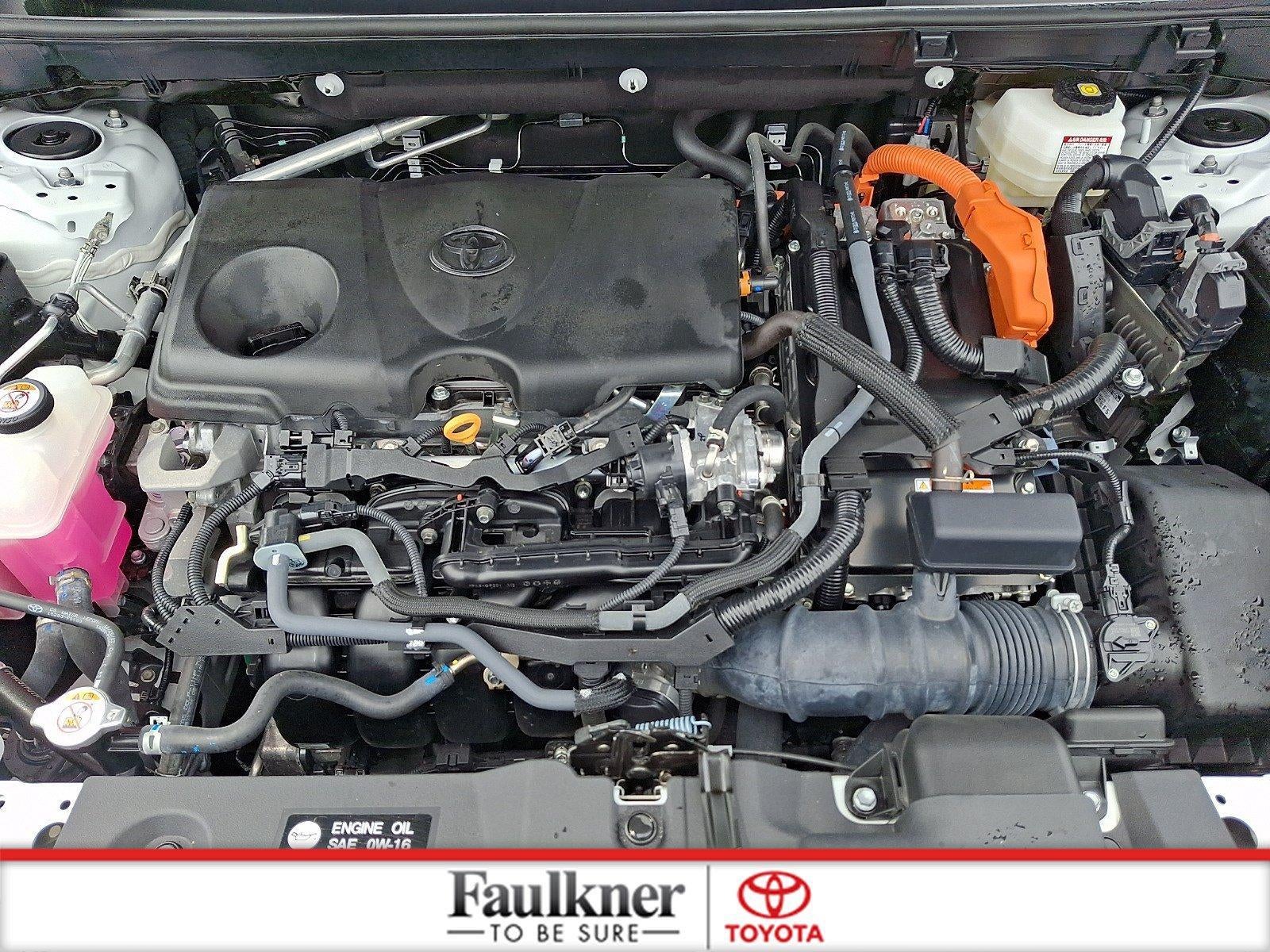 2024 Toyota RAV4 Hybrid XSE AWD (Natl)
