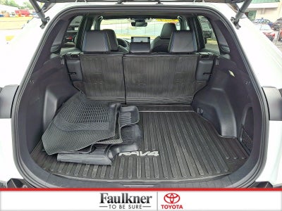 2024 Toyota RAV4 Hybrid XSE AWD (Natl)