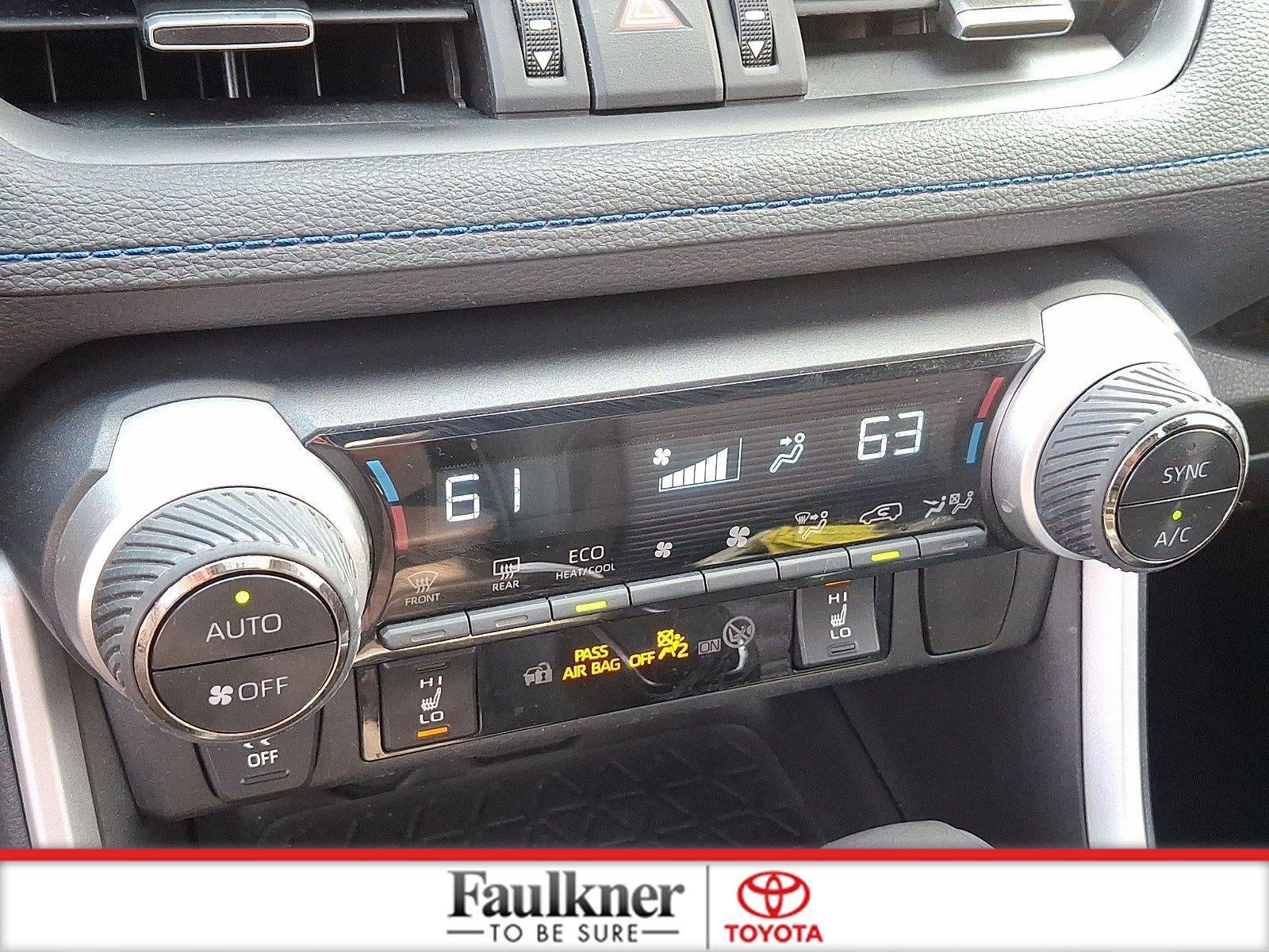 2024 Toyota RAV4 Hybrid XSE AWD (Natl)