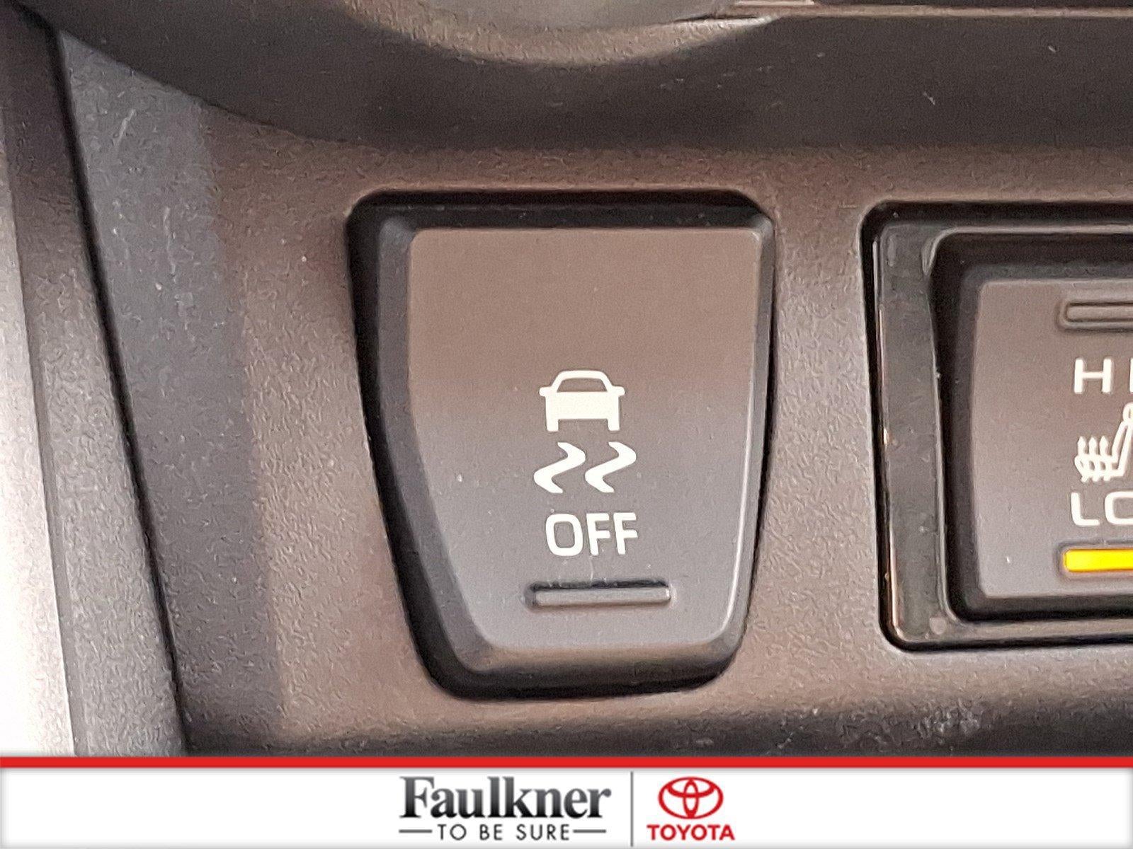2024 Toyota RAV4 Hybrid XSE AWD (Natl)