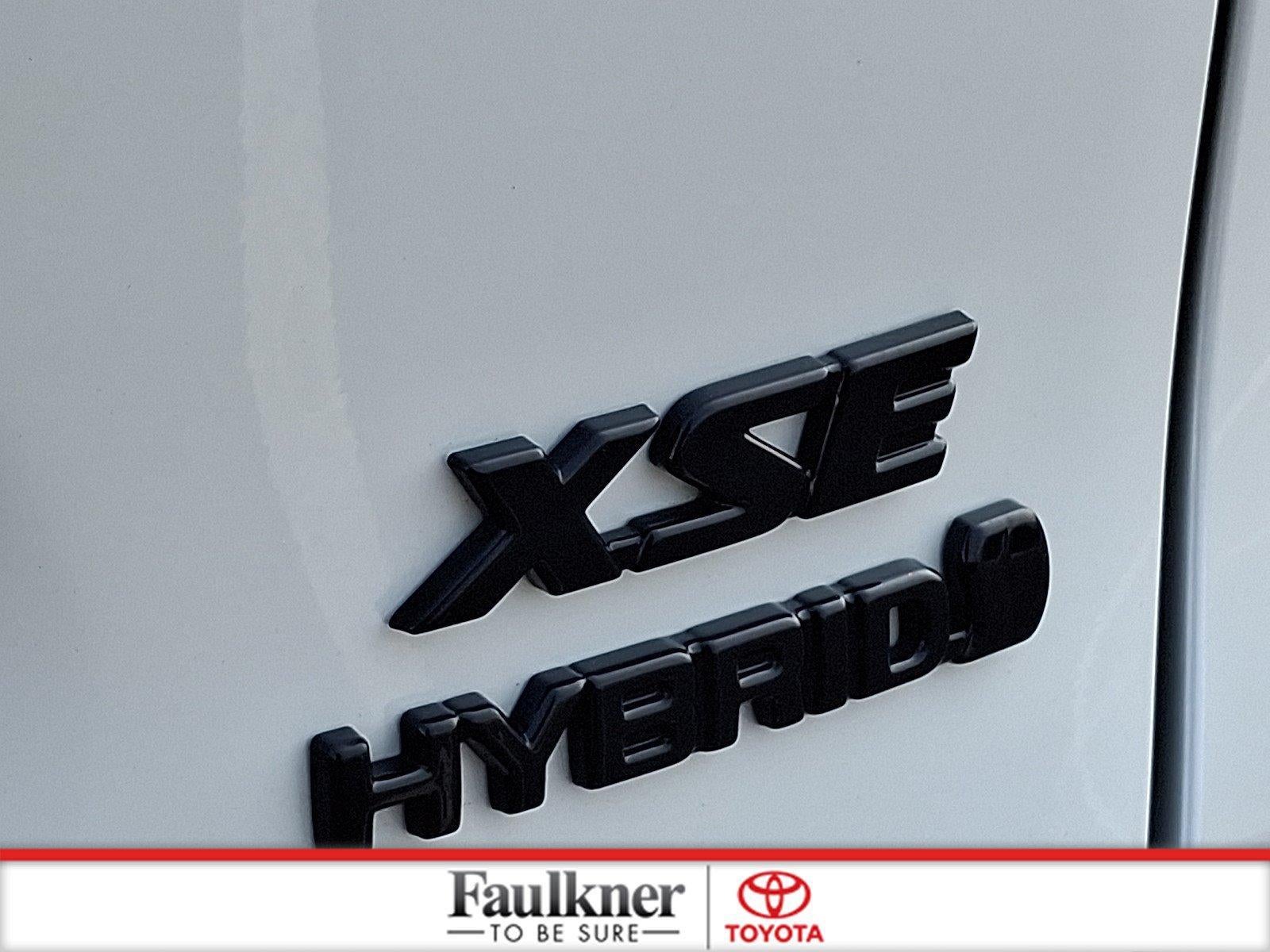 2024 Toyota RAV4 Hybrid XSE AWD (Natl)