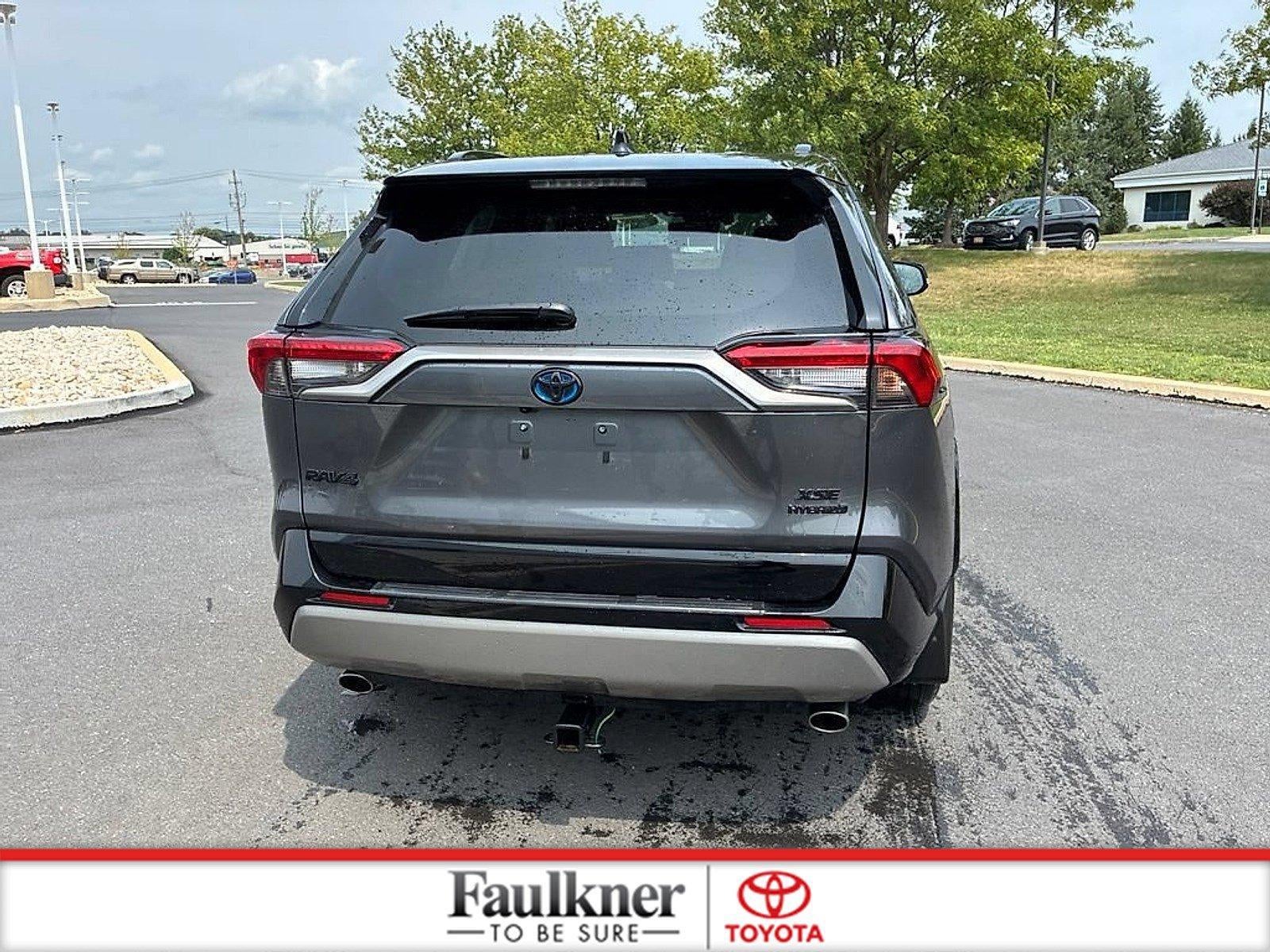 2024 Toyota RAV4 Hybrid XSE AWD (Natl)