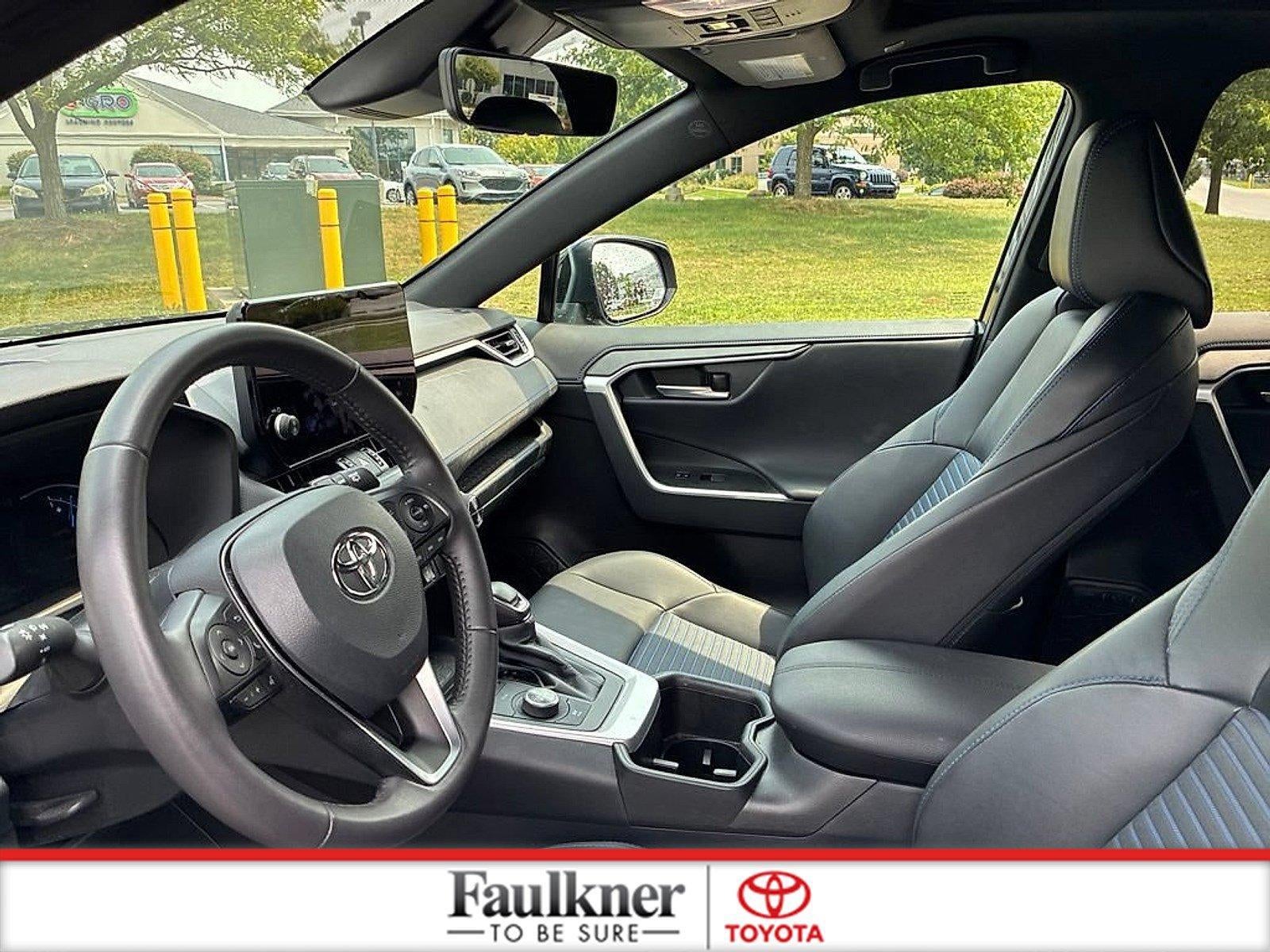 2024 Toyota RAV4 Hybrid XSE AWD (Natl)