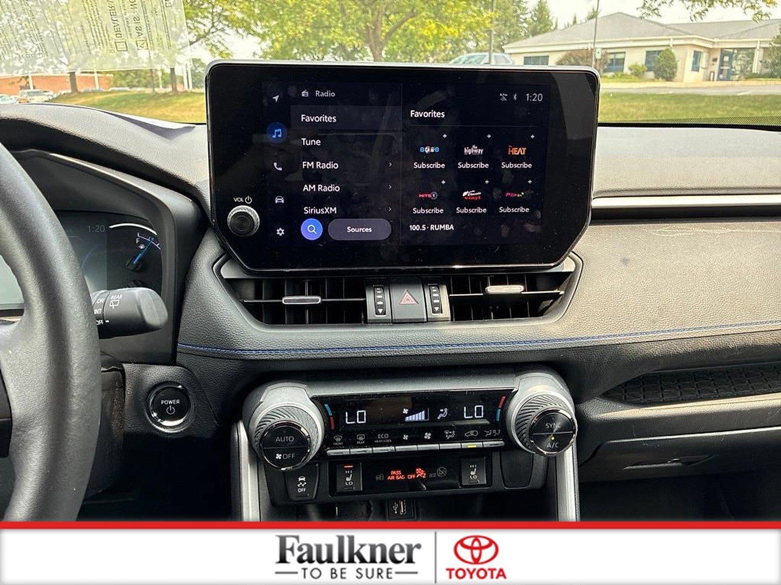 2024 Toyota RAV4 Hybrid XSE AWD (Natl)