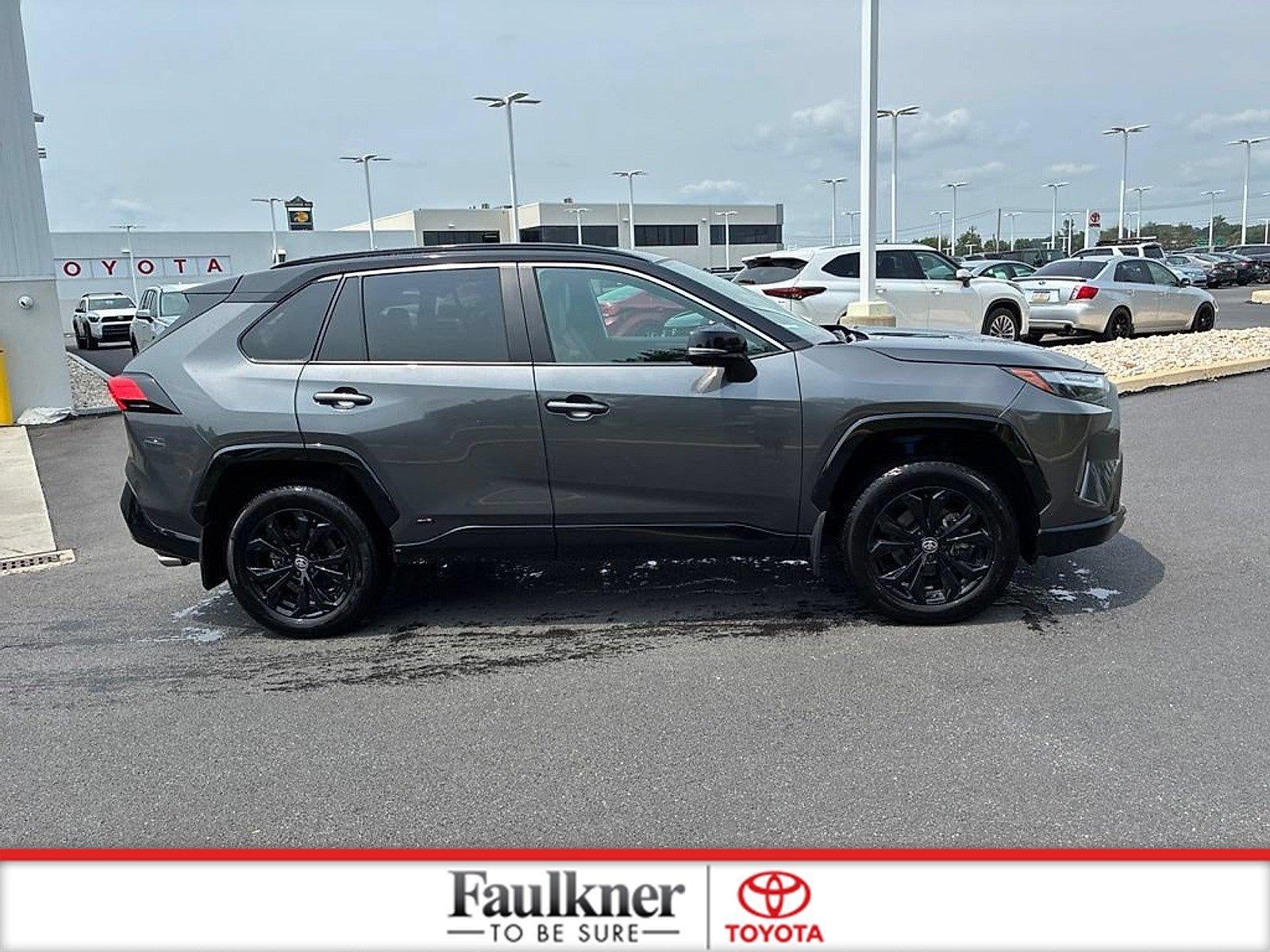 2024 Toyota RAV4 Hybrid XSE AWD (Natl)