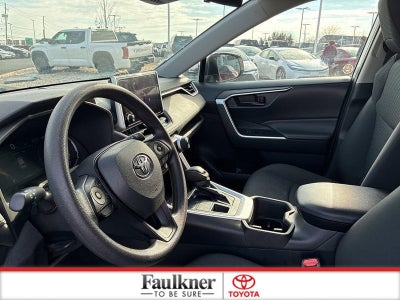 2024 Toyota RAV4 LE AWD (Natl)
