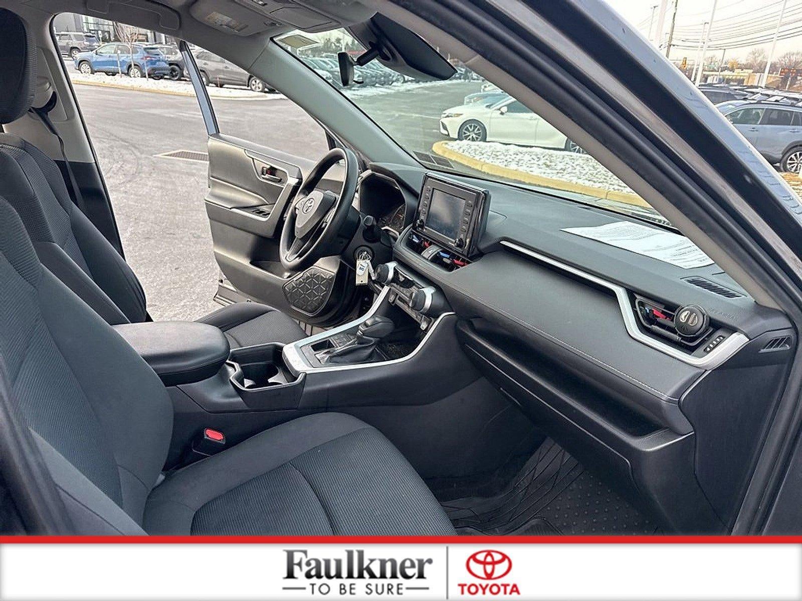 2021 Toyota RAV4 LE AWD (Natl)