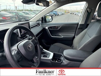 2025 Toyota RAV4 LE AWD (Natl)