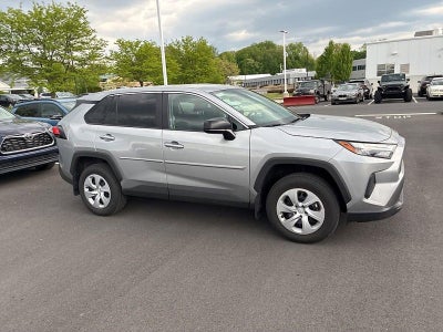 2025 Toyota RAV4 LE AWD (Natl)