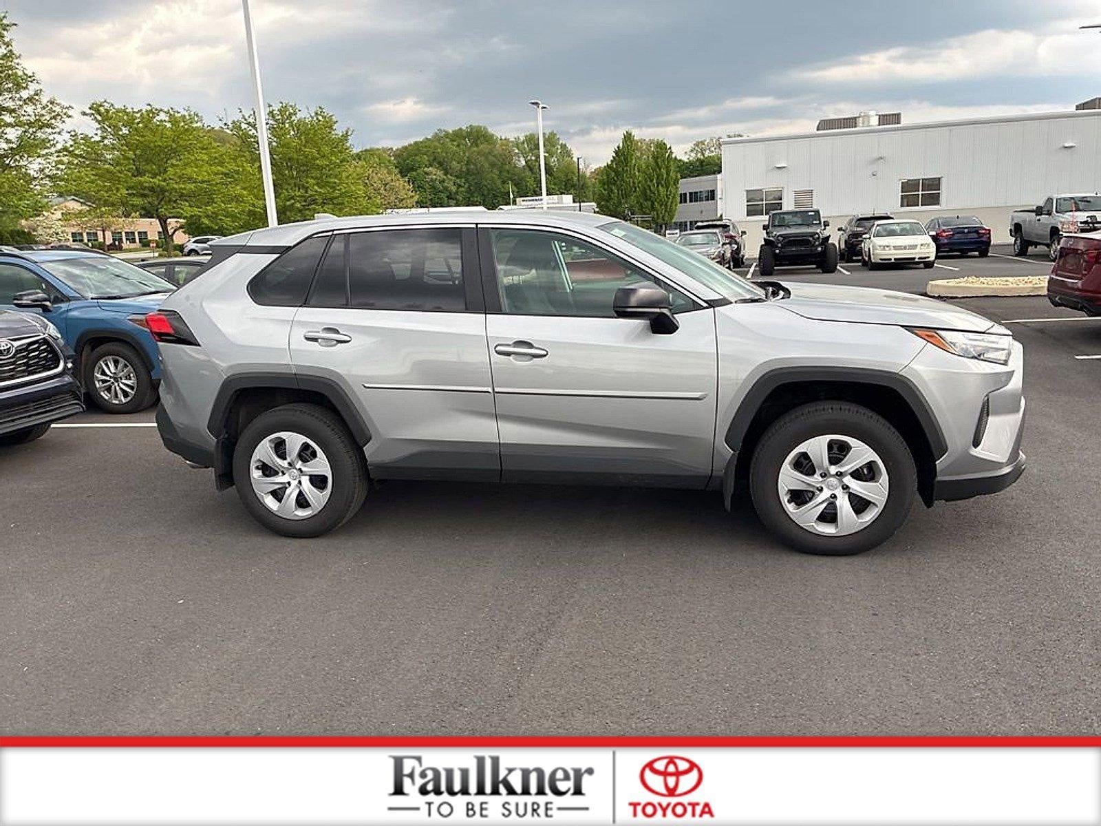 2025 Toyota RAV4 LE AWD (Natl)