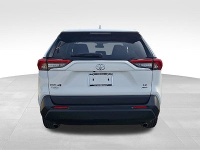 2023 Toyota RAV4 LE