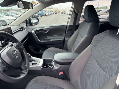 2025 Toyota RAV4 LE AWD (Natl)