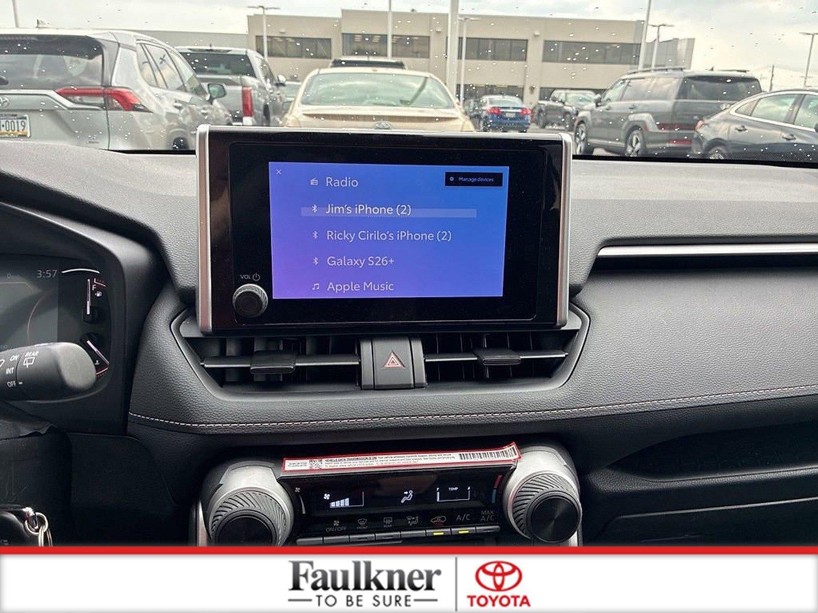 2025 Toyota RAV4 LE AWD (Natl)