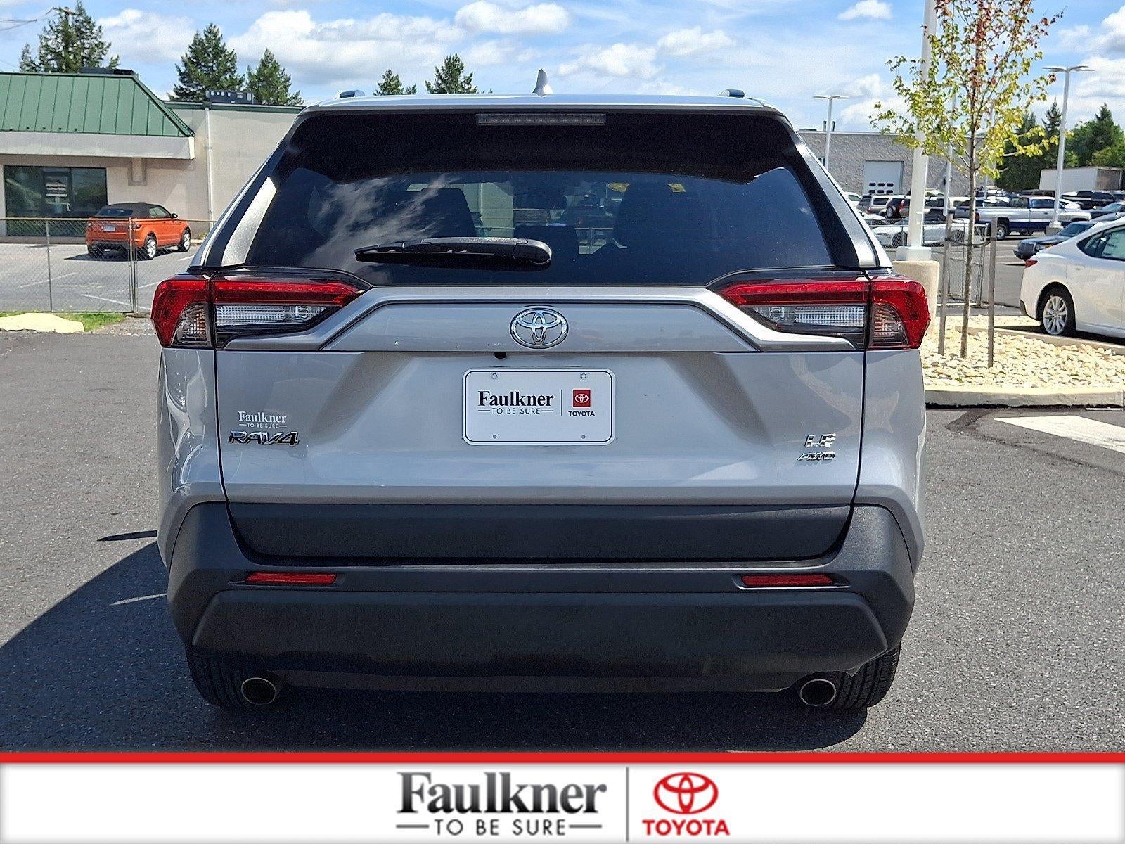 2020 Toyota RAV4 LE AWD (Natl)