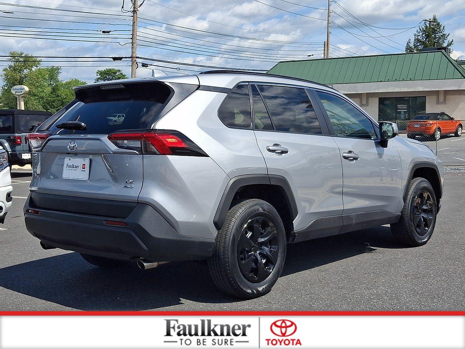 2020 Toyota RAV4 LE AWD (Natl)