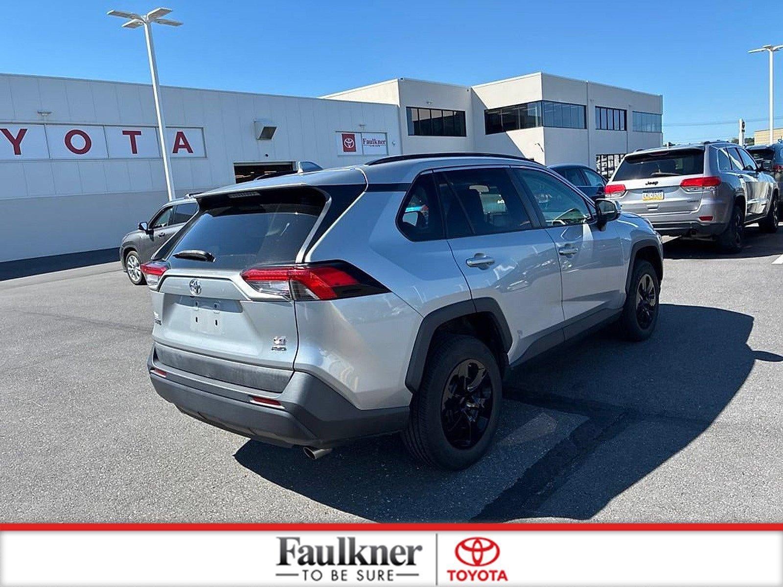 2020 Toyota RAV4 LE AWD (Natl)