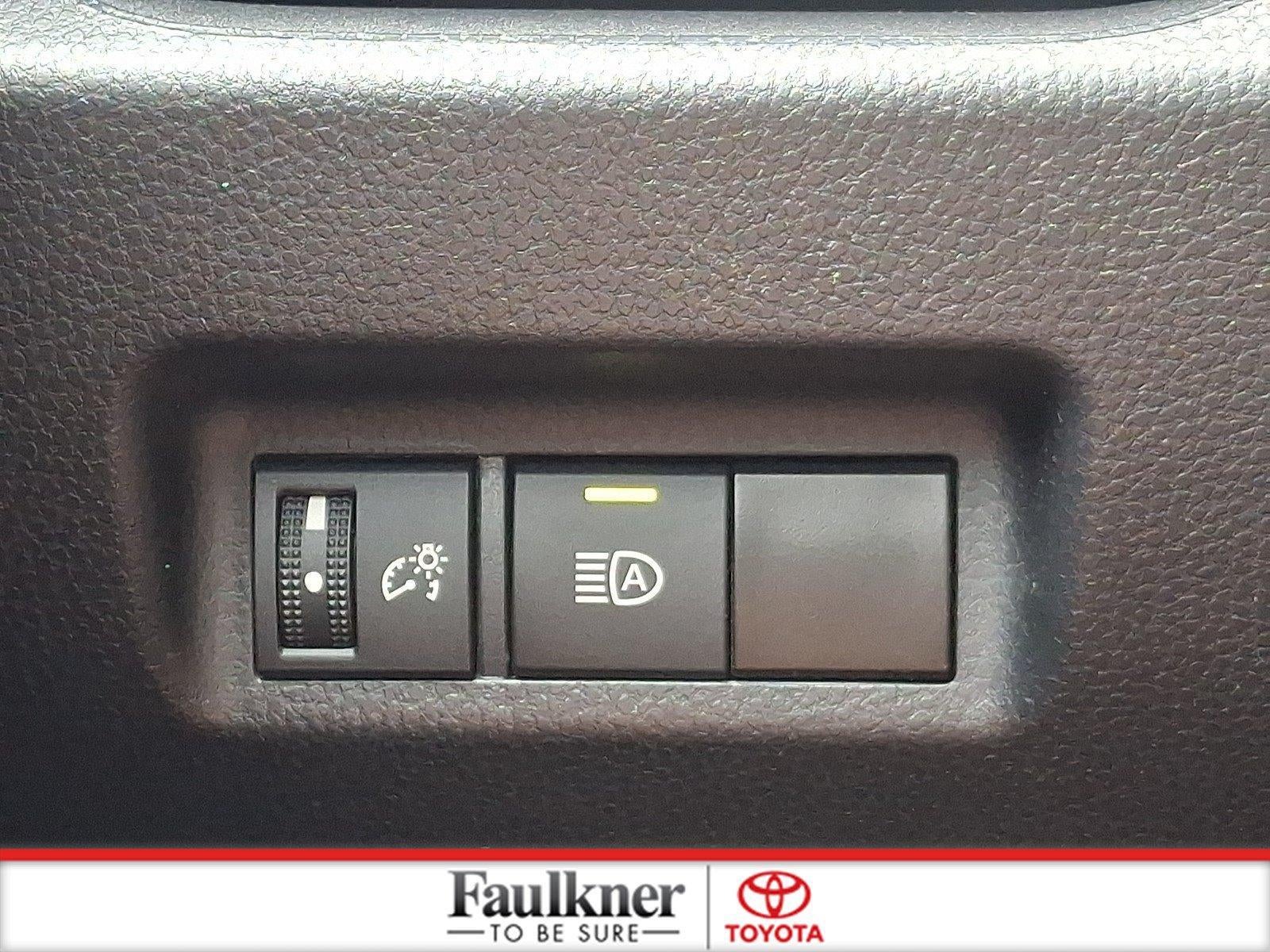 2024 Toyota RAV4 LE AWD (Natl)
