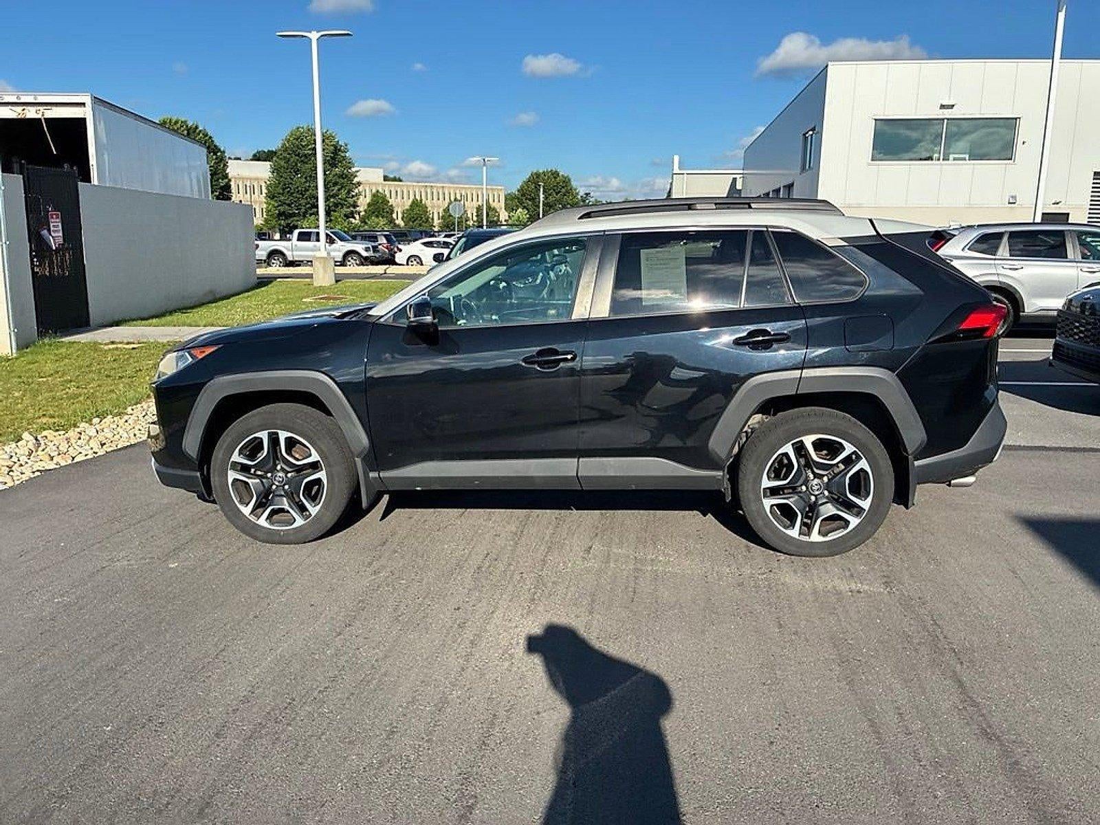 2019 Toyota RAV4 Adventure AWD (Natl)