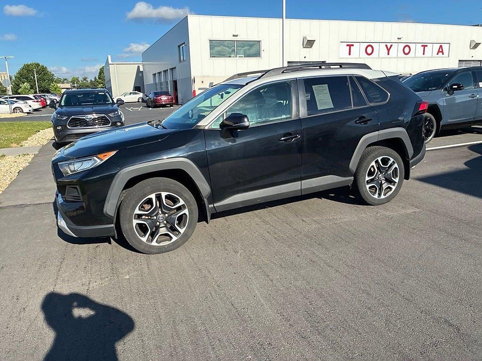 2019 Toyota RAV4 Adventure AWD (Natl)