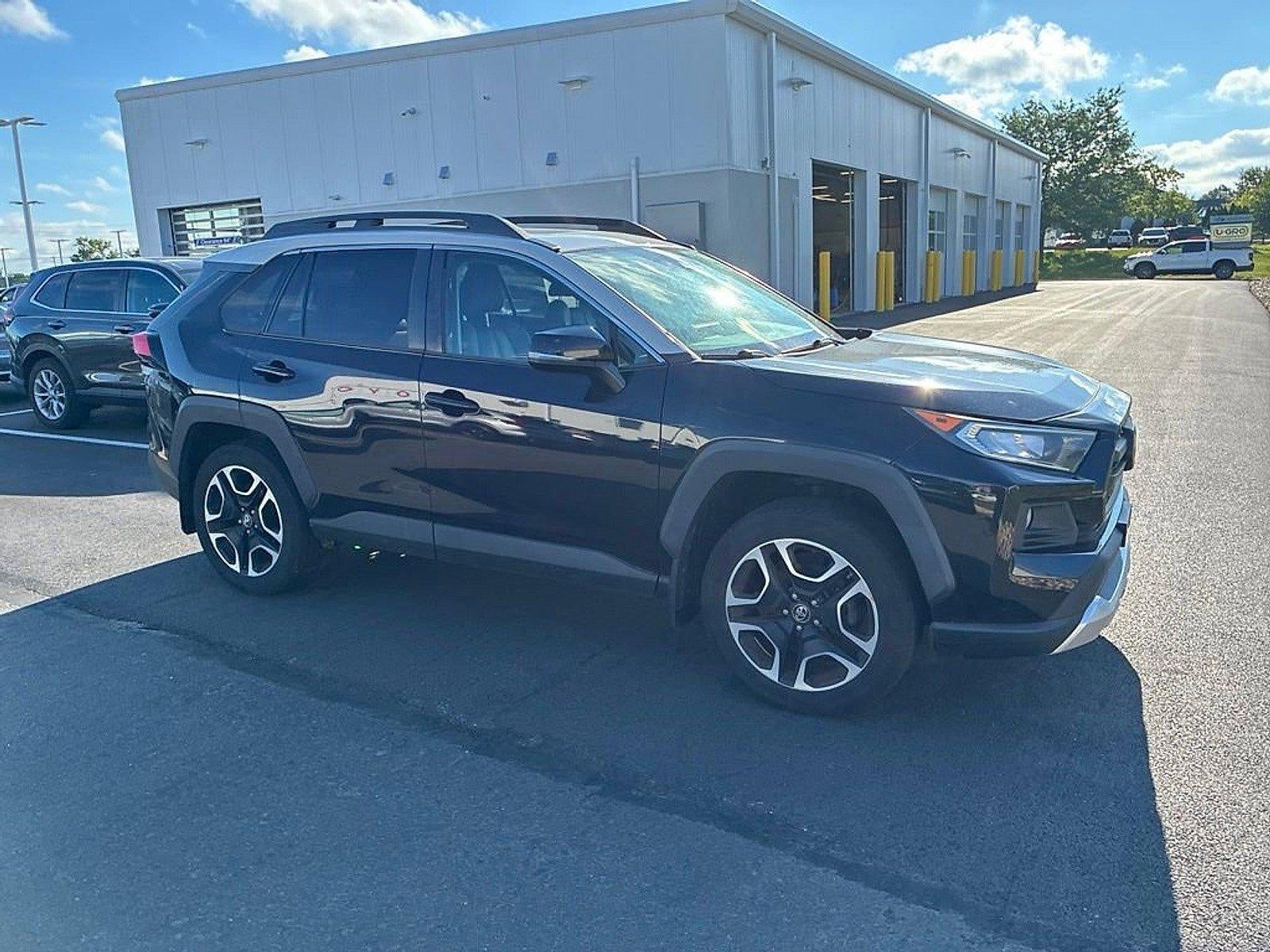 2019 Toyota RAV4 Adventure AWD (Natl)