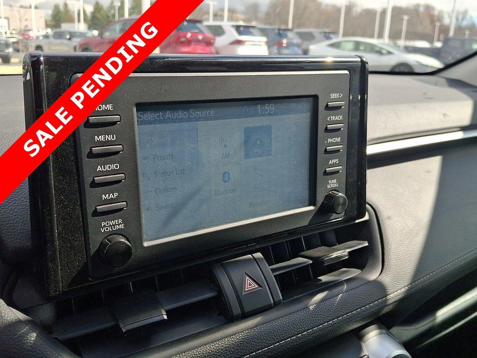 2019 Toyota RAV4 Hybrid LE AWD (Natl)