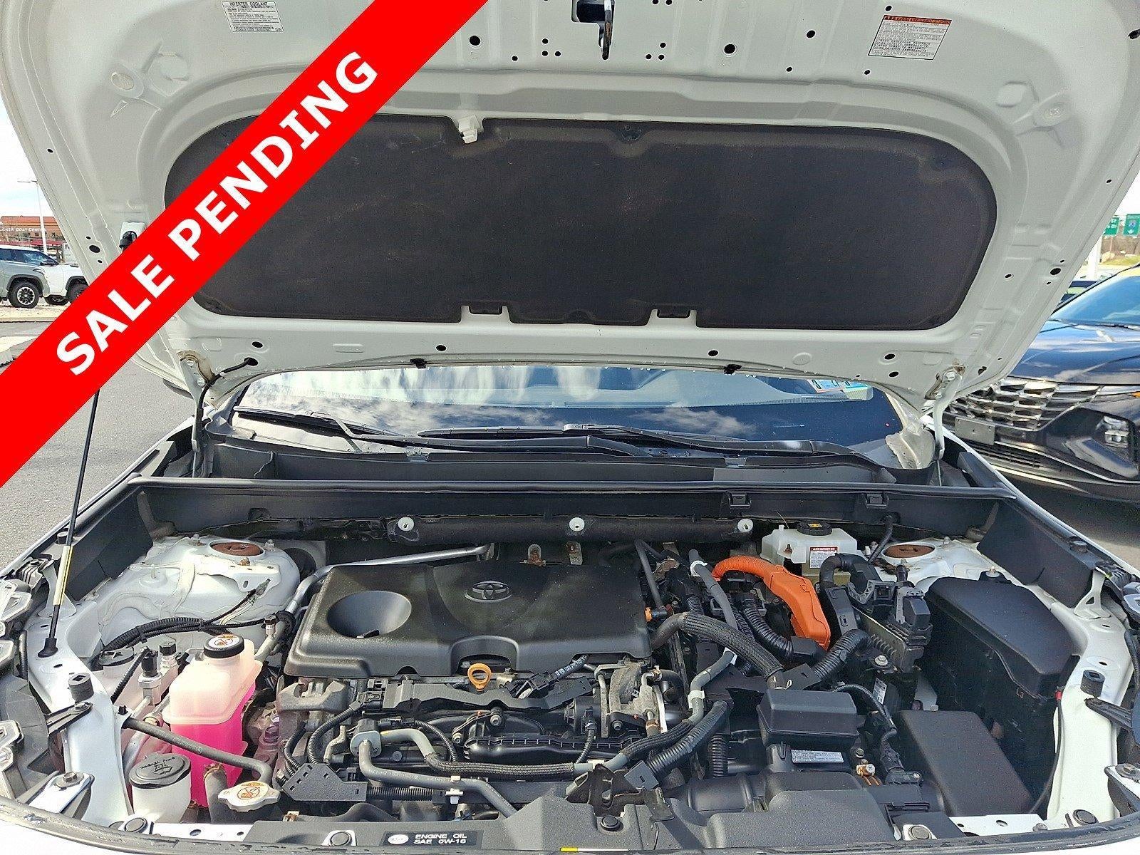 2019 Toyota RAV4 Hybrid LE AWD (Natl)