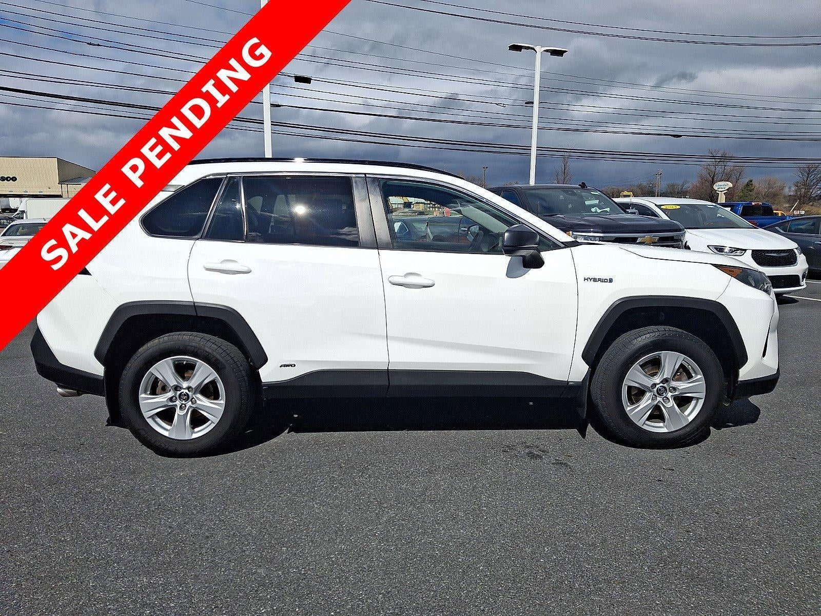 2019 Toyota RAV4 Hybrid LE AWD (Natl)