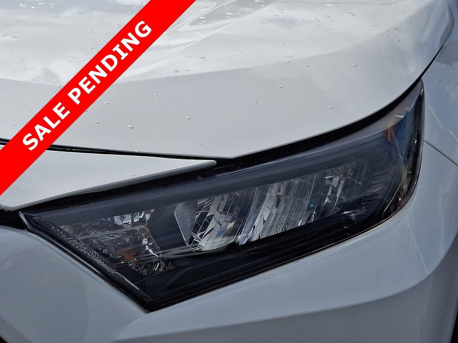 2019 Toyota RAV4 Hybrid LE AWD (Natl)