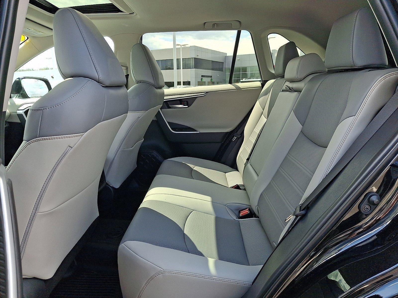 2025 Toyota RAV4 Limited AWD (GS)