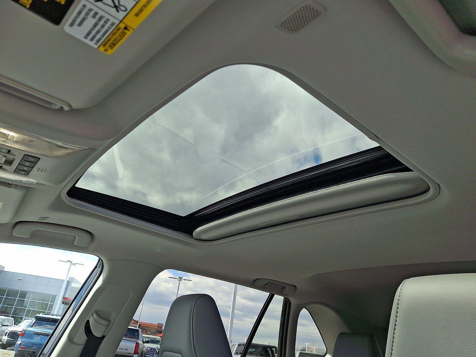 2025 Toyota RAV4 Limited AWD (GS)