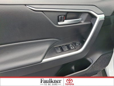 2025 Toyota RAV4 XLE AWD (Natl)