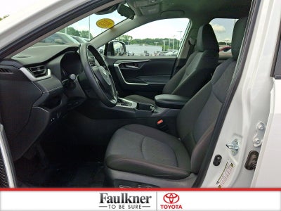 2025 Toyota RAV4 XLE AWD (Natl)
