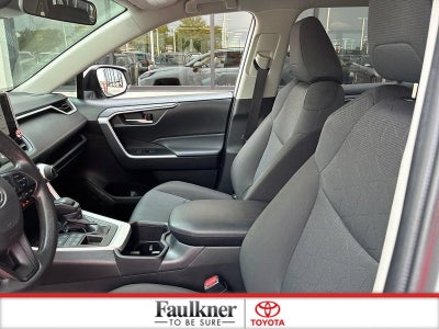 2025 Toyota RAV4 XLE AWD (Natl)