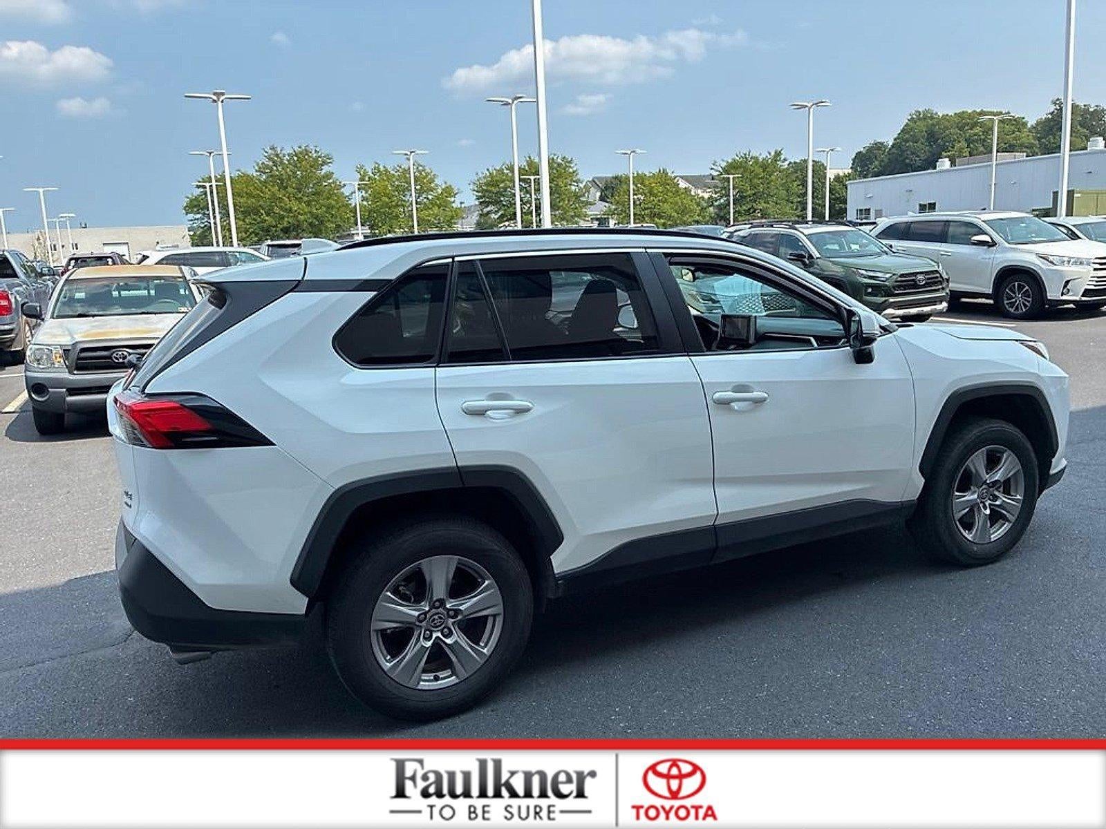 2025 Toyota RAV4 XLE AWD (Natl)